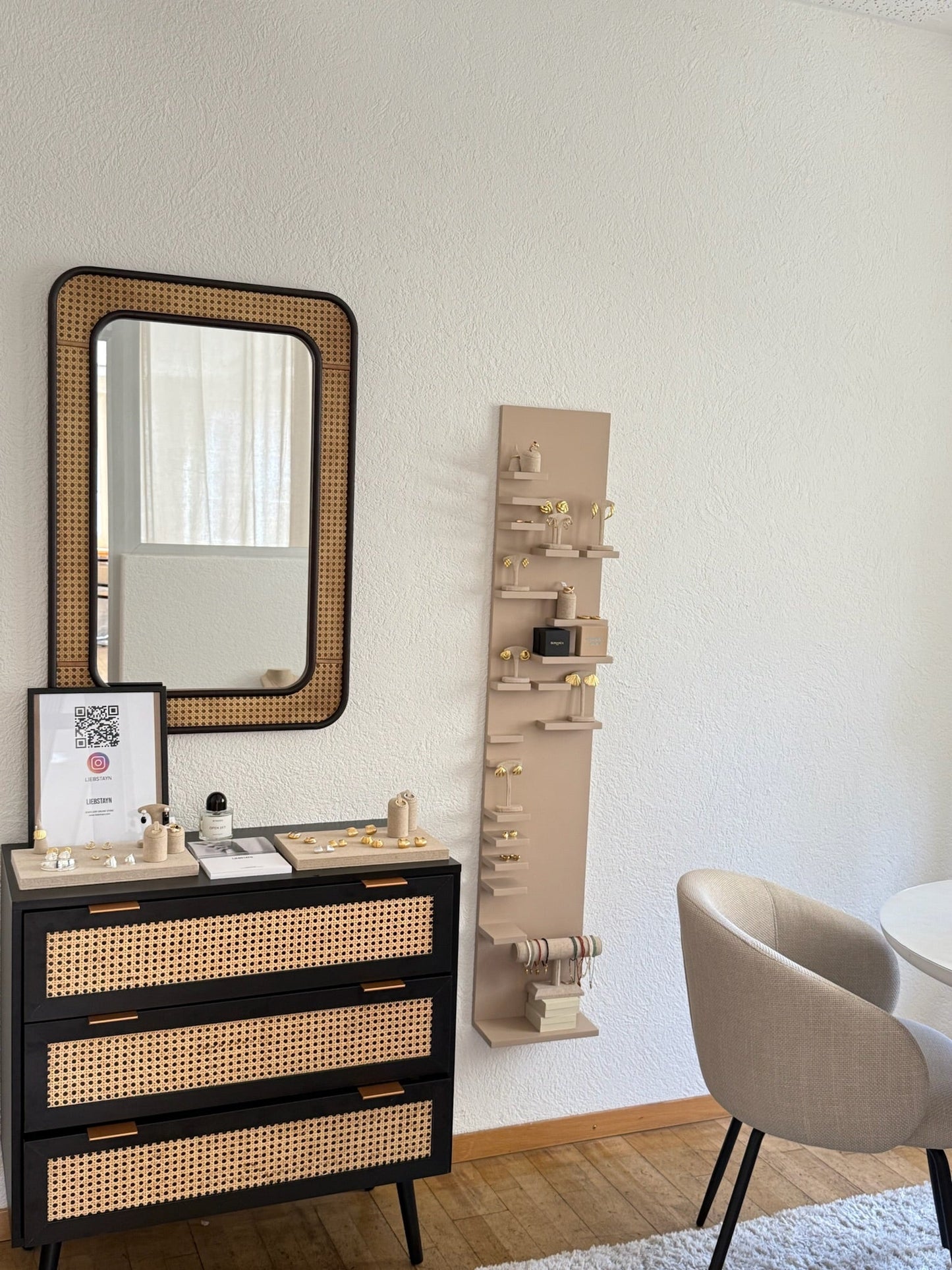 LIEBSTAYN SHOWROOM SEEFELD ZURICH