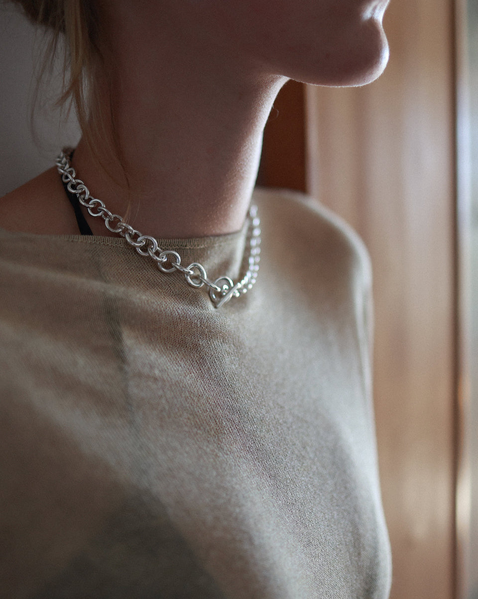 Annika Inez Tapered Link Necklace