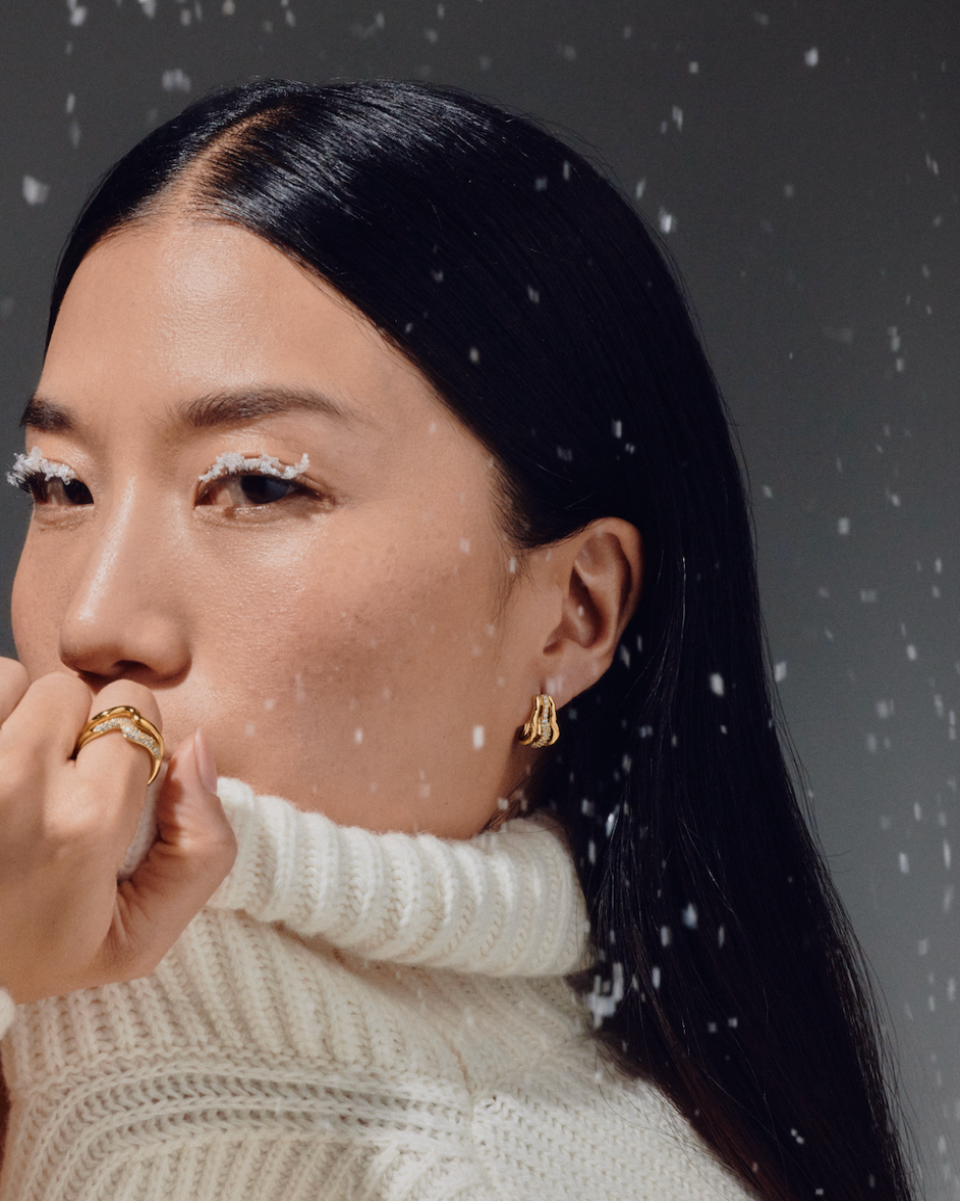 MISSOMA MOLTON SNOW TRIPLE  HOOP EARRINGS