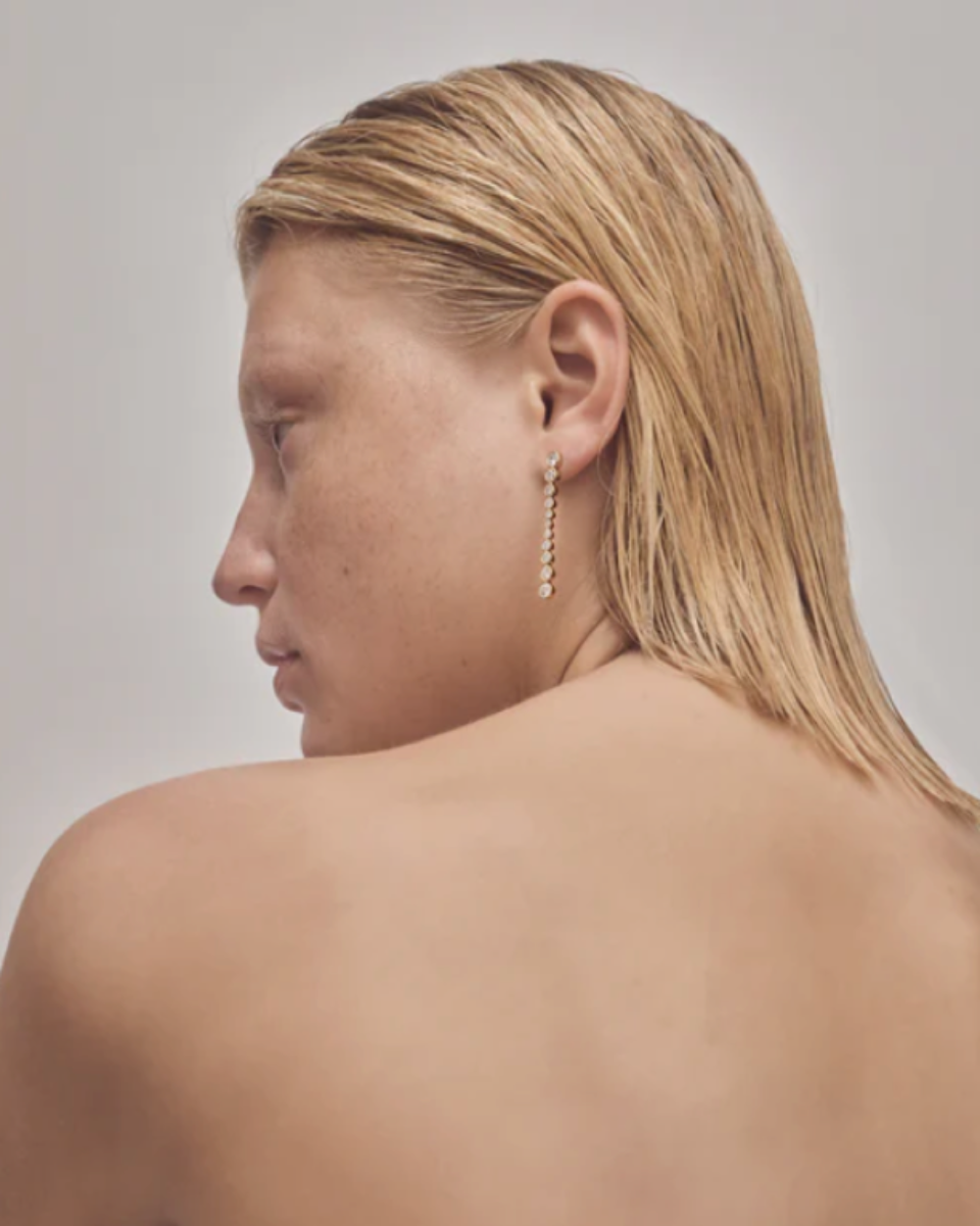 Ragbag Oda long earrings gold